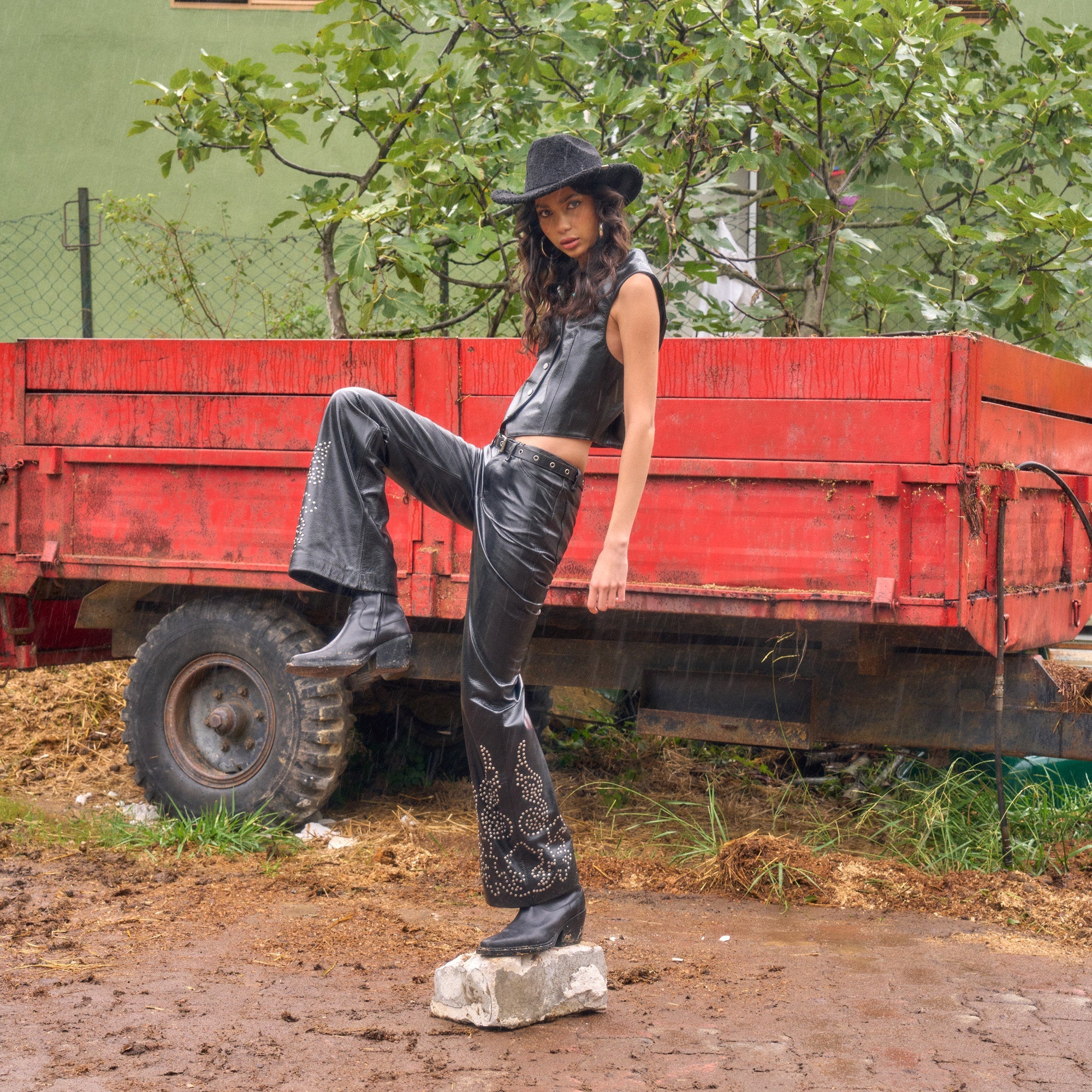 Black Dust Pant