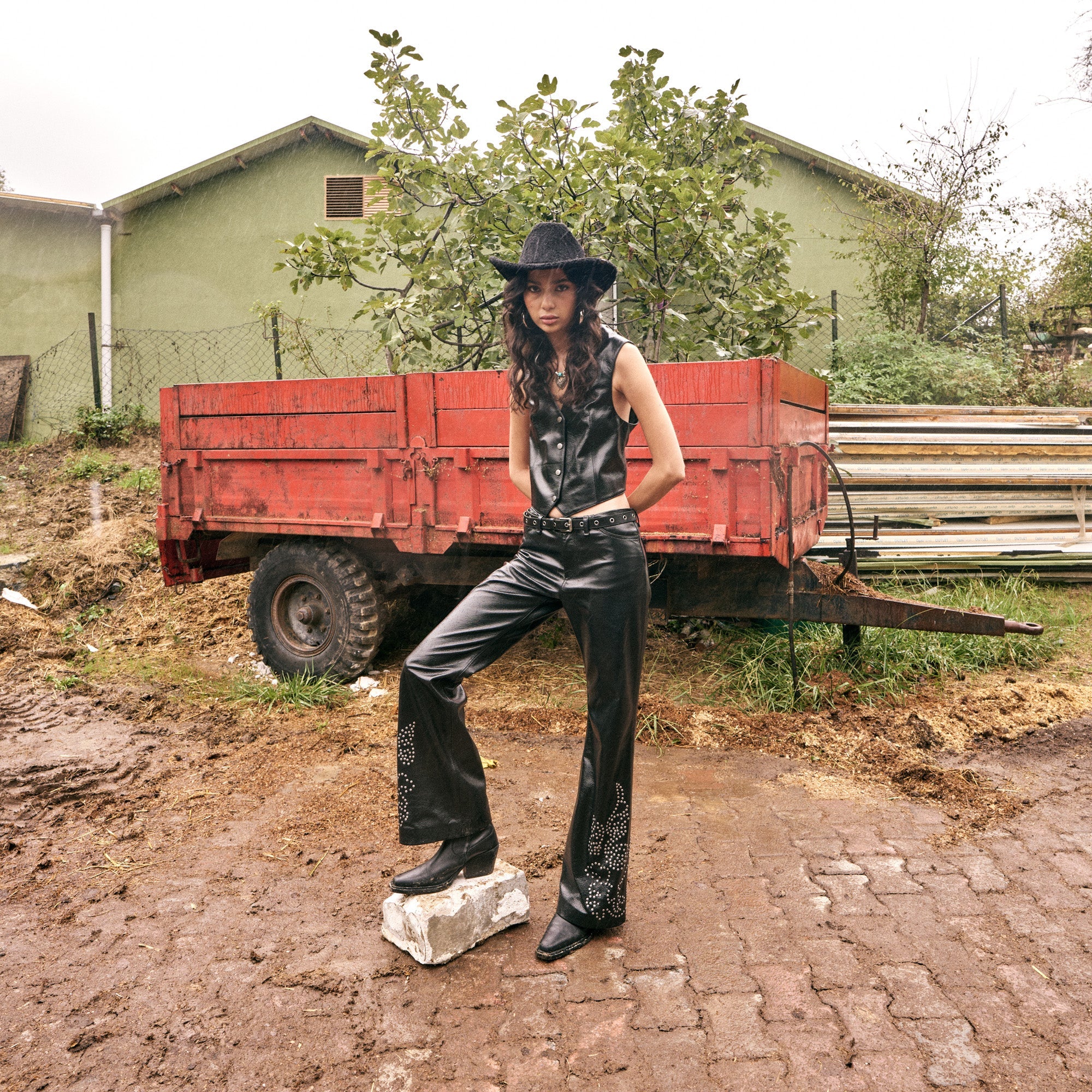 Black Dust Pant