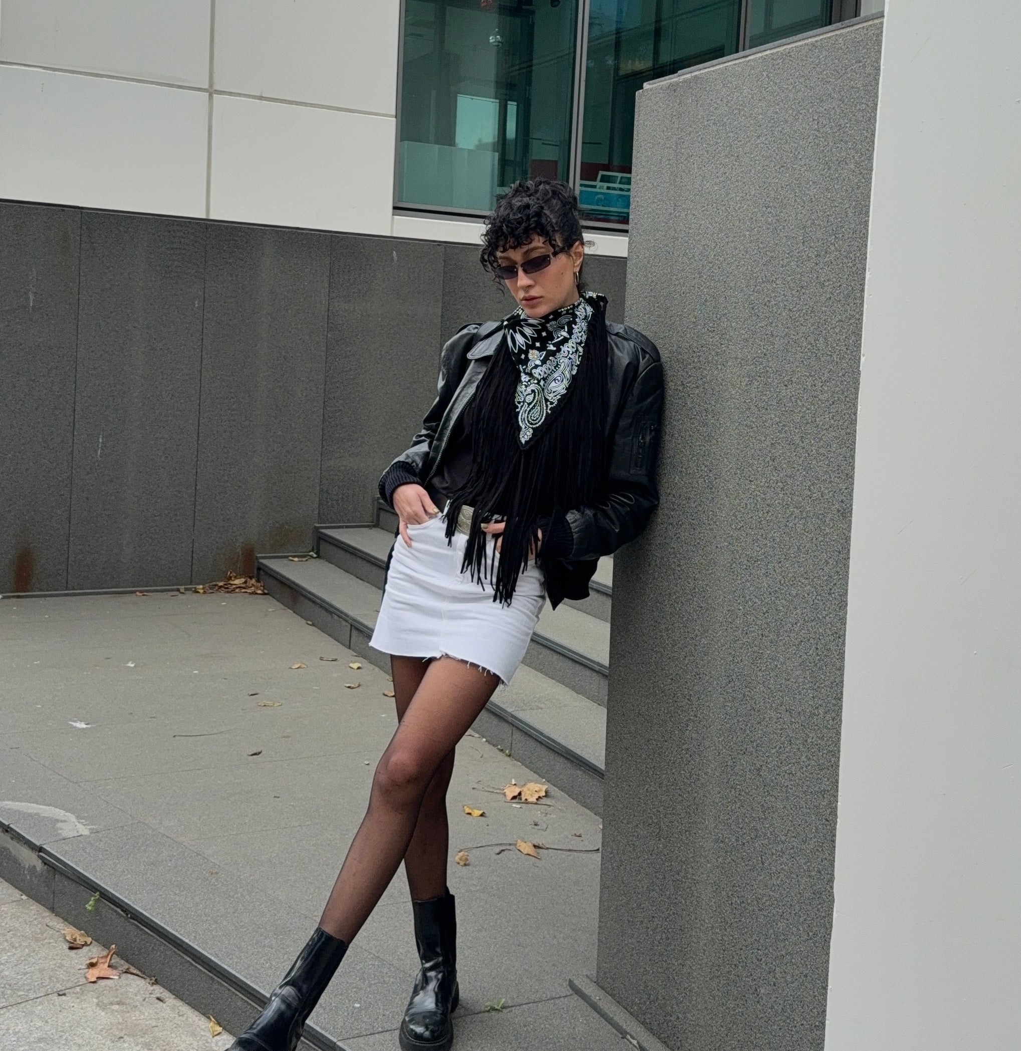 Signature Small Bandanna Scarf Black & White