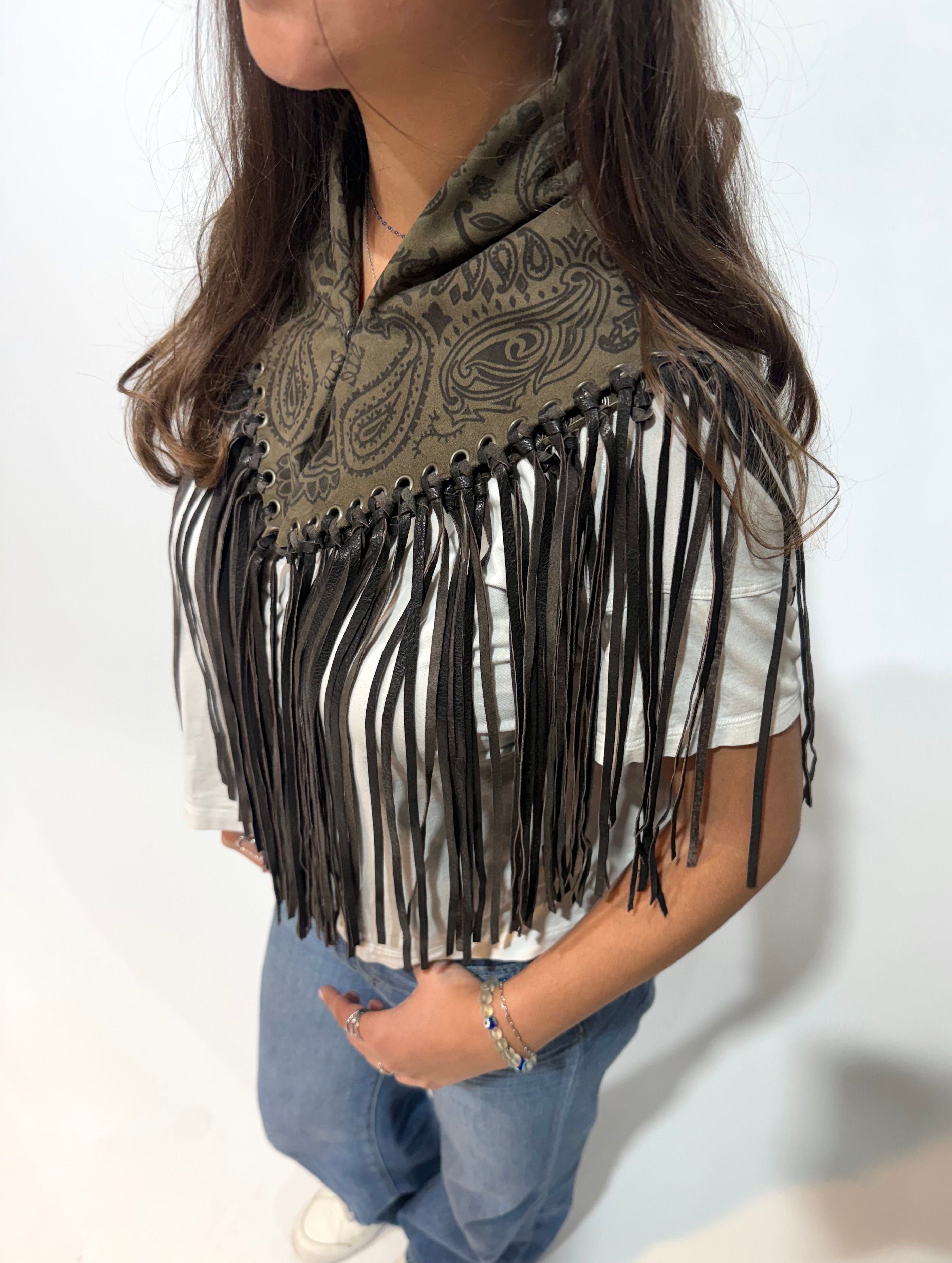 Signature Small Bandanna Scarf Wood Brown