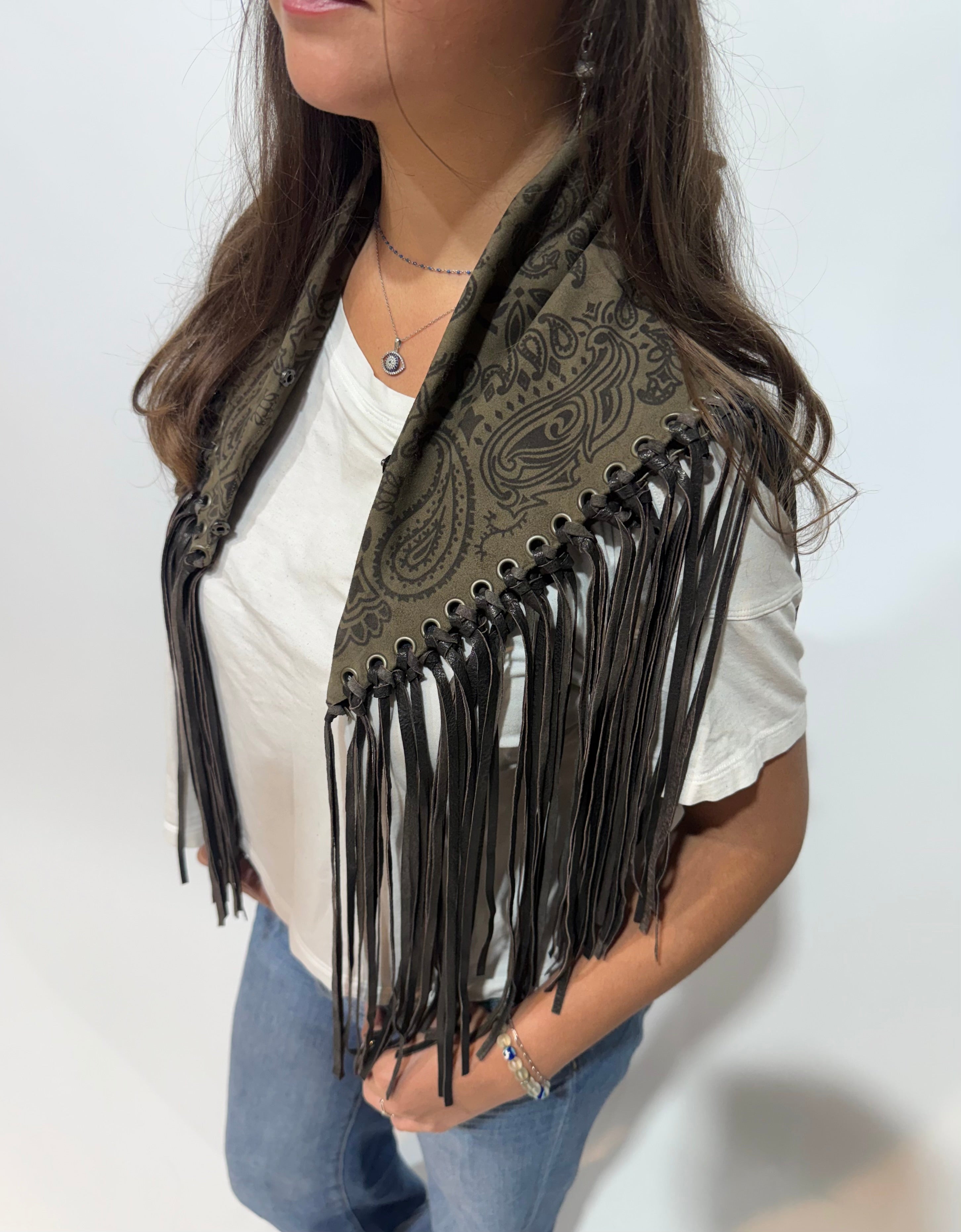 Signature Small Bandanna Scarf Wood Brown